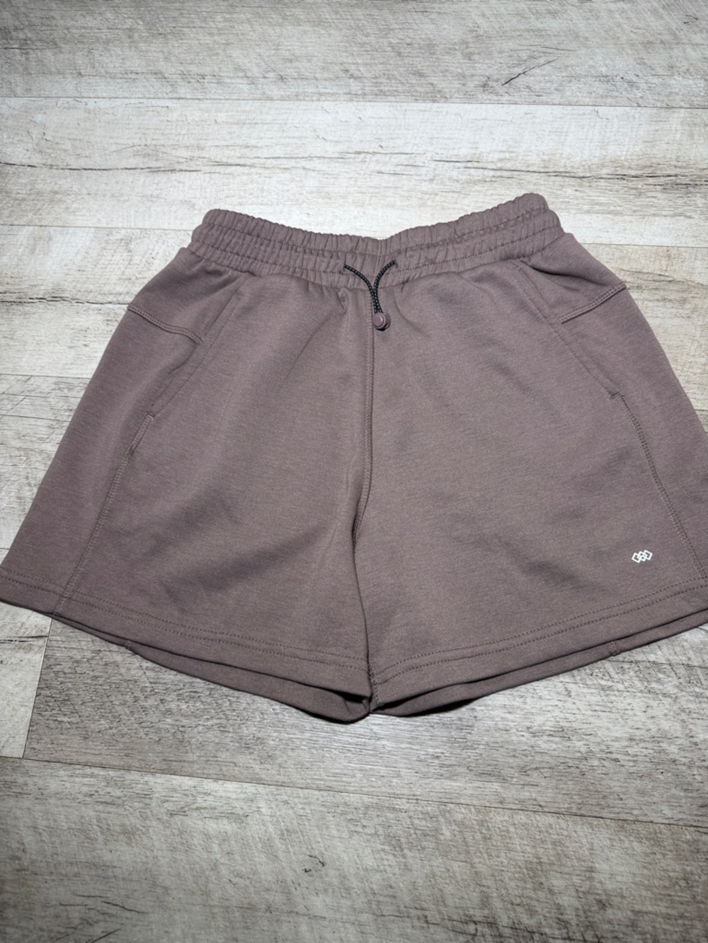 LEGEND Women's Athletic Drawstring Shorts in Taupe Size S